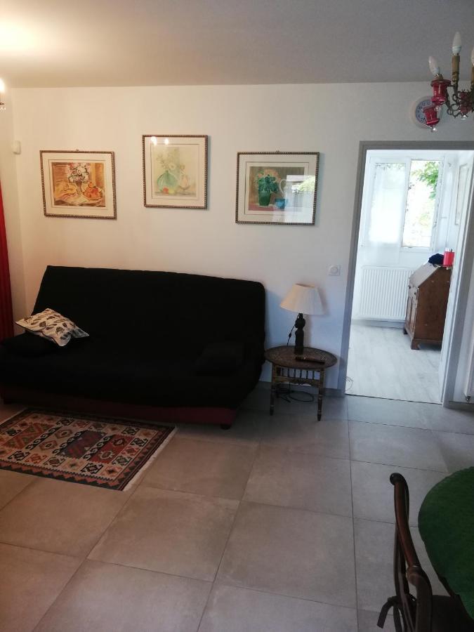 Appartement De Plain Pied Dans La Verdure Yerres Εξωτερικό φωτογραφία